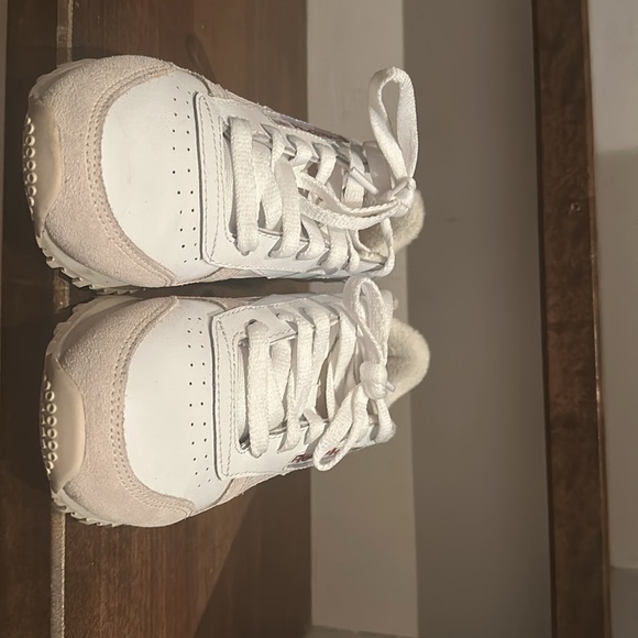 Reebok classic leather sneakers, worn once, Color:White Chalk Sedona Rose - Picture 2 of 3